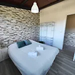 Casa Vistas Al Mar, Jardin. Feriehus Bueu